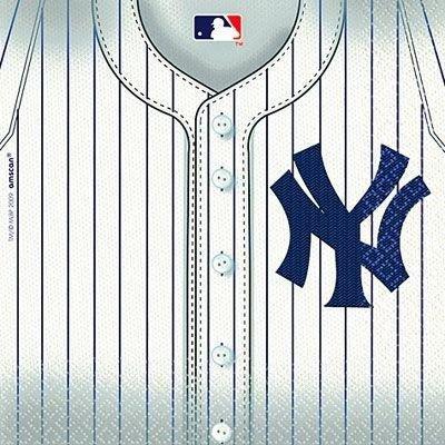New York Yankees Party Kit for 18 Guests Party City