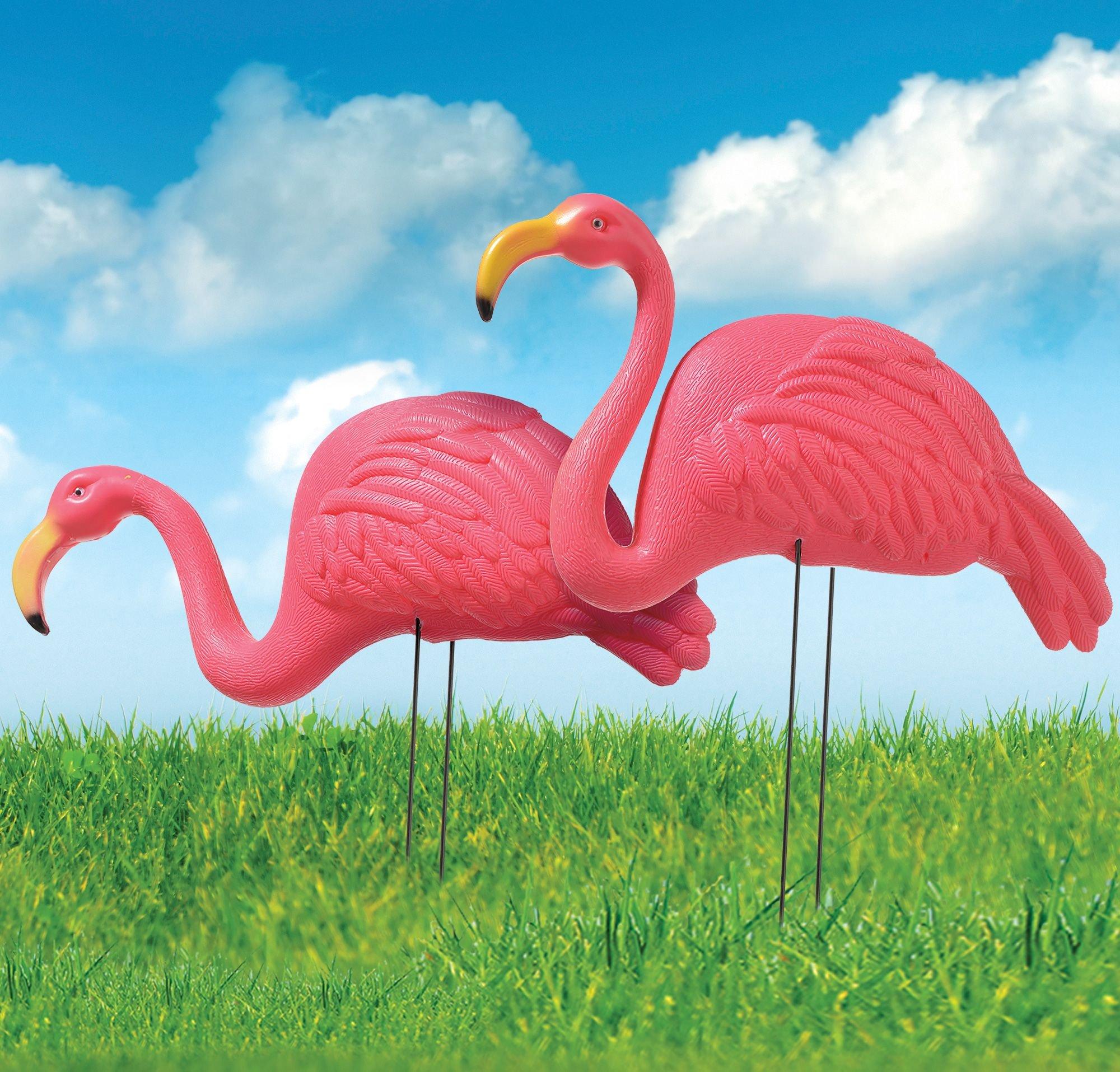 Elegant Pink Flamingo Outdoor Sculpture