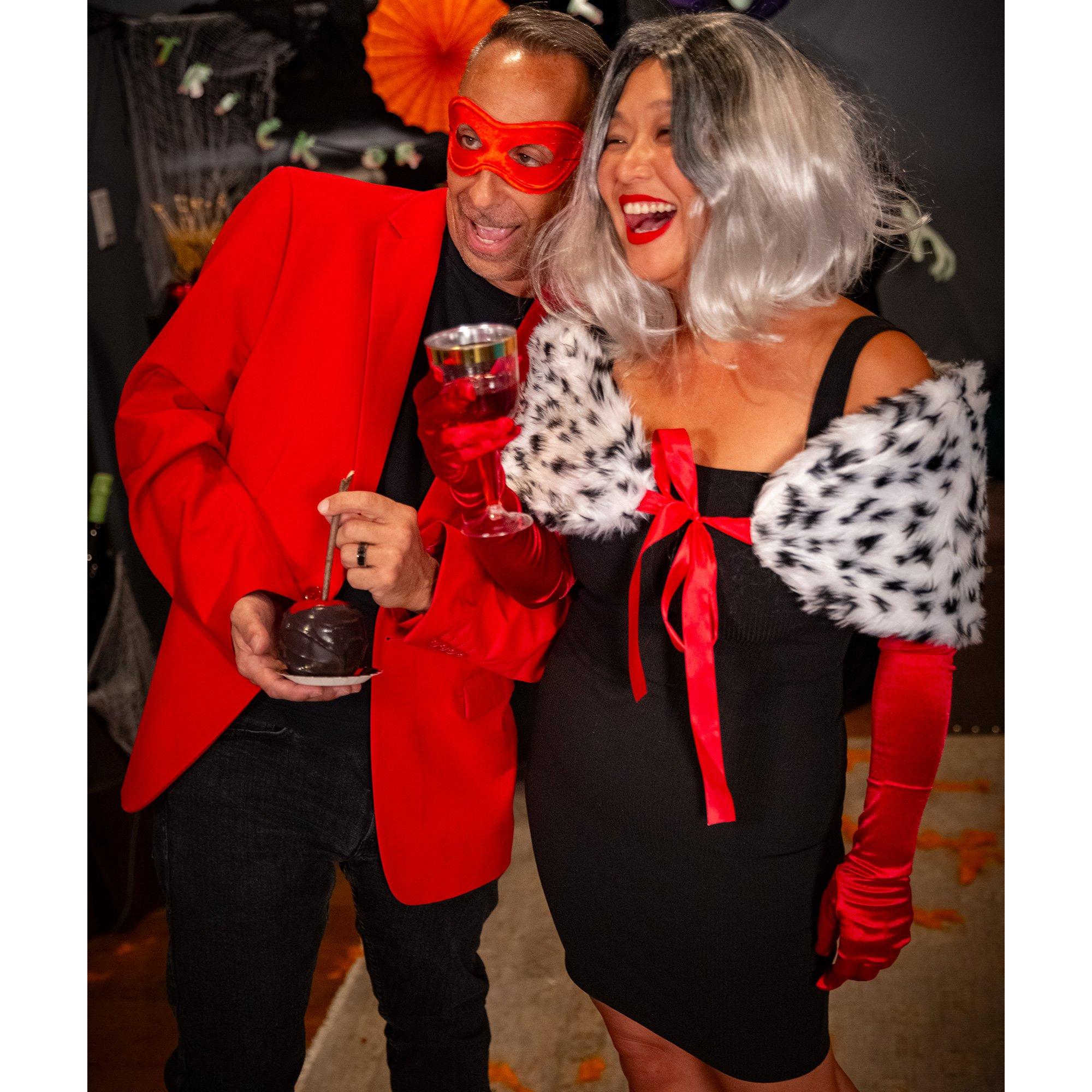 PartyCity Adult Cruella De Vil Shrug - 101 Dalmatians | The Market Place