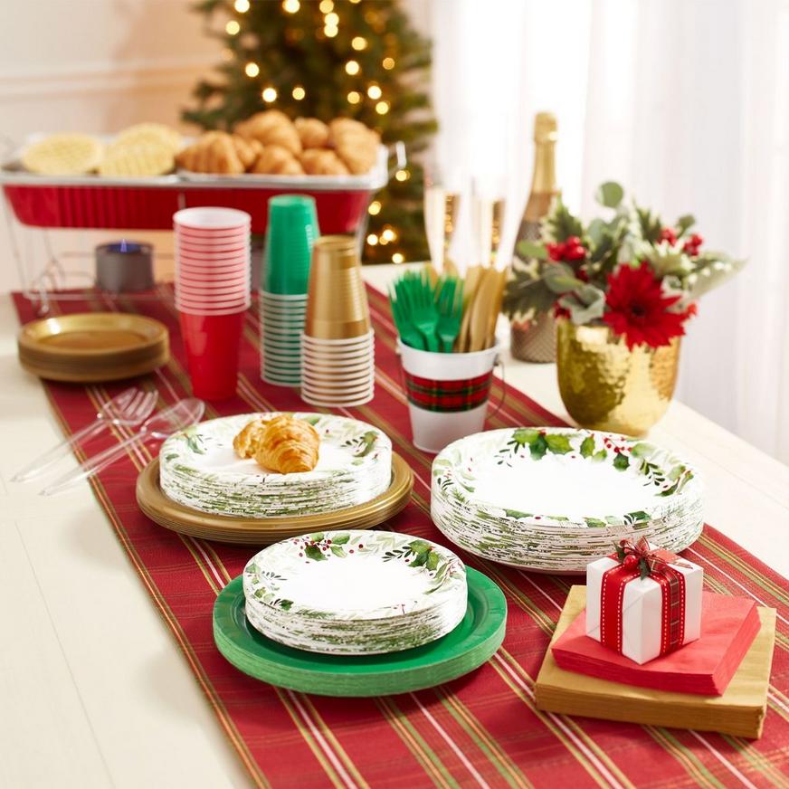 Traditional Holly Dessert Plates 40ct