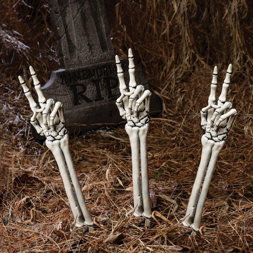 Graveyard Skeleton Halloween Yard Decorating Kit
