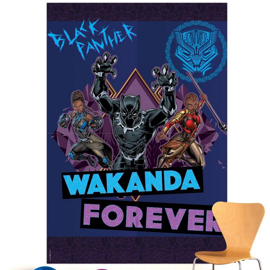 Black Panther Wakanda Forever Scene Scetter with Photo Booth Props