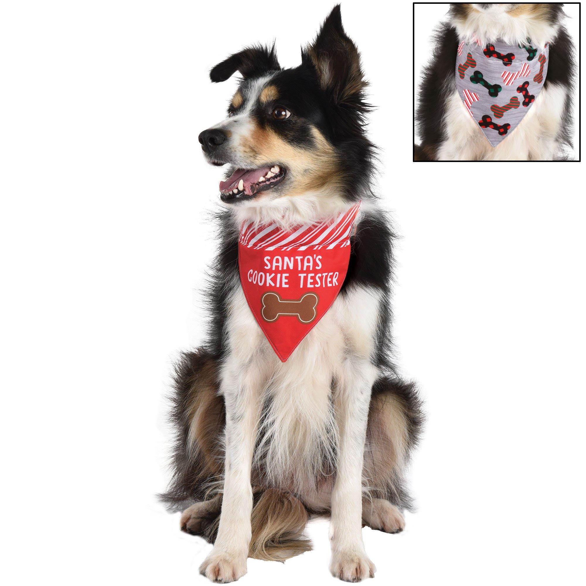 Pets First NFL DOG BANDANA - KANSAS CITY CHIEFS REVERSIBLE PET BANDANA. 2  Sided Sports Bandana with a PREMIUM Embroidery TEAM LOGO, Small/Medium. - 2  Sizes & 32 NFL Teams available (KCC-3217-S-M)