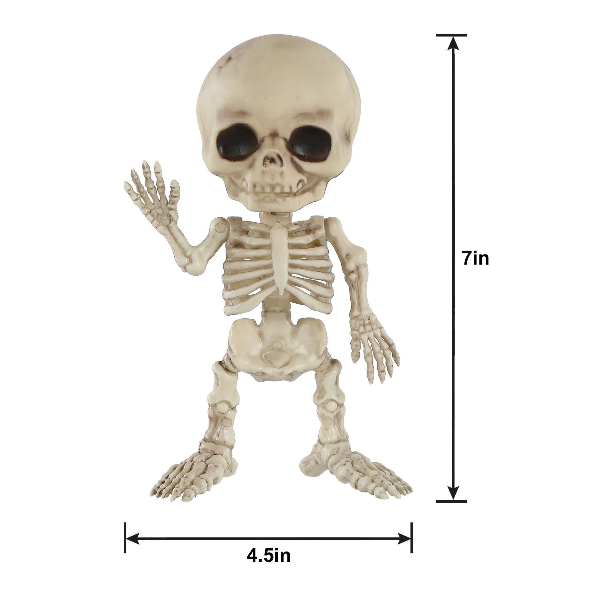 Poseable Plastic Alien Skeleton, 4.25in x 7in