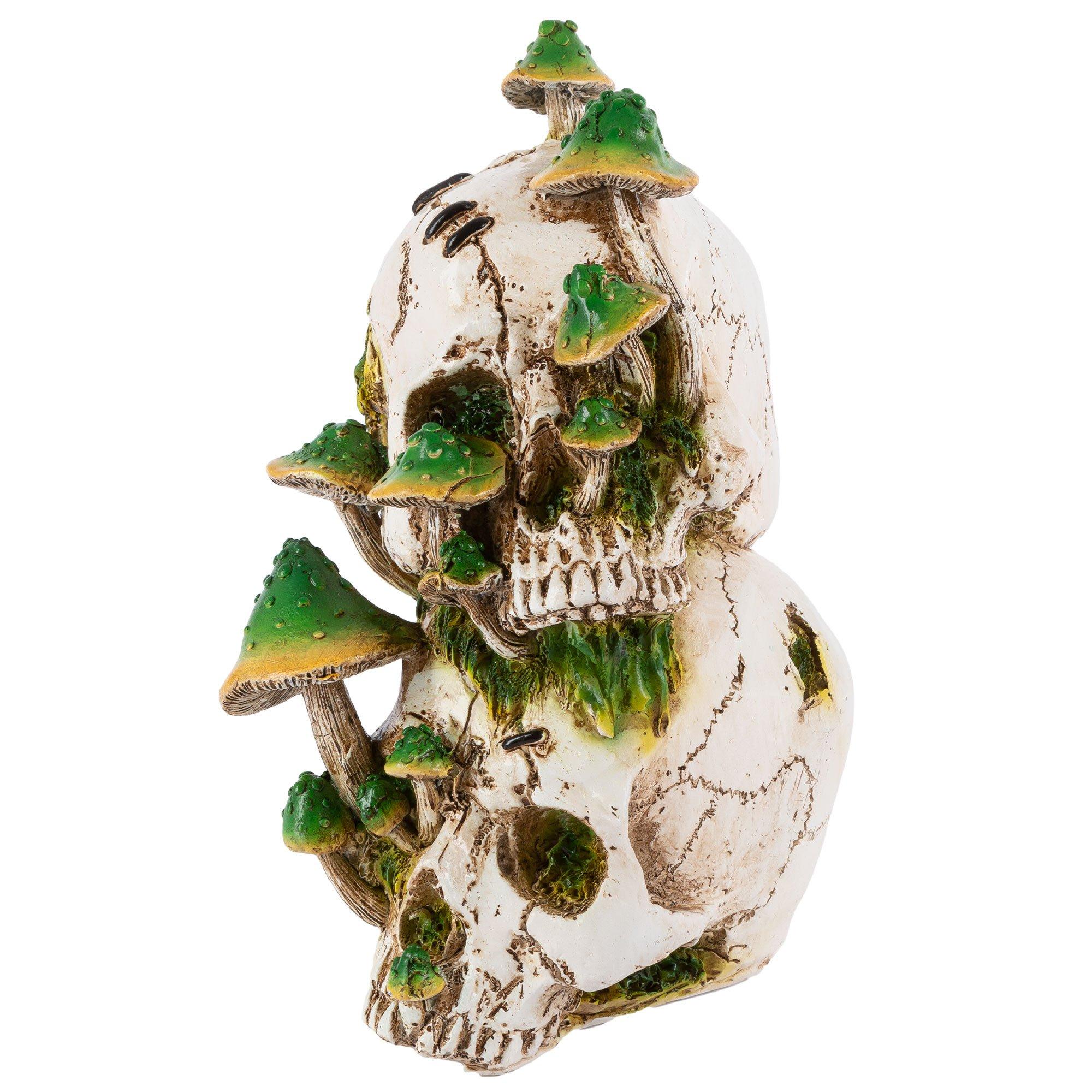 Mossy Skull & Mushroom Stone Resin Decoration, 5.9in x 8.9in