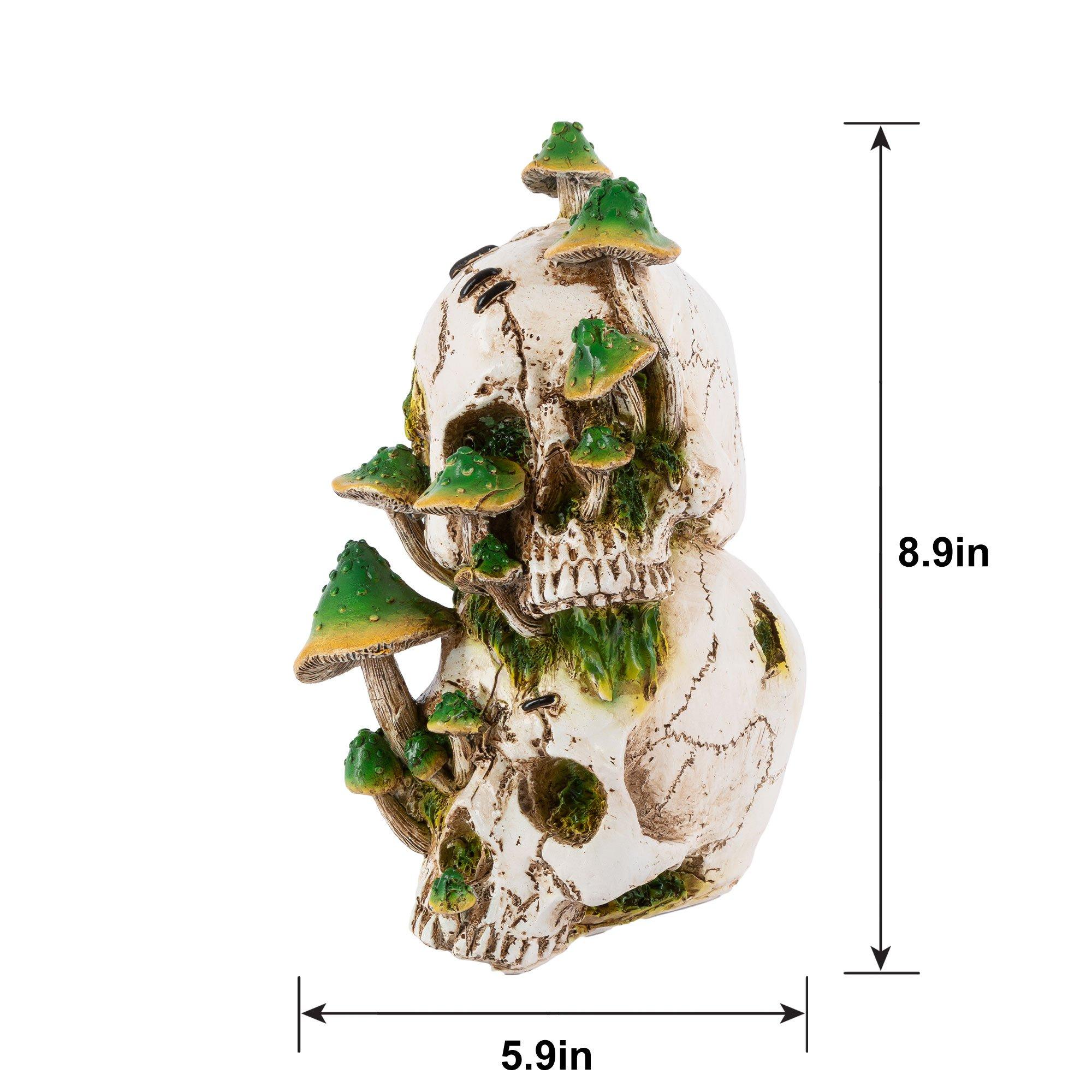 Mossy Skull & Mushroom Stone Resin Decoration, 5.9in x 8.9in