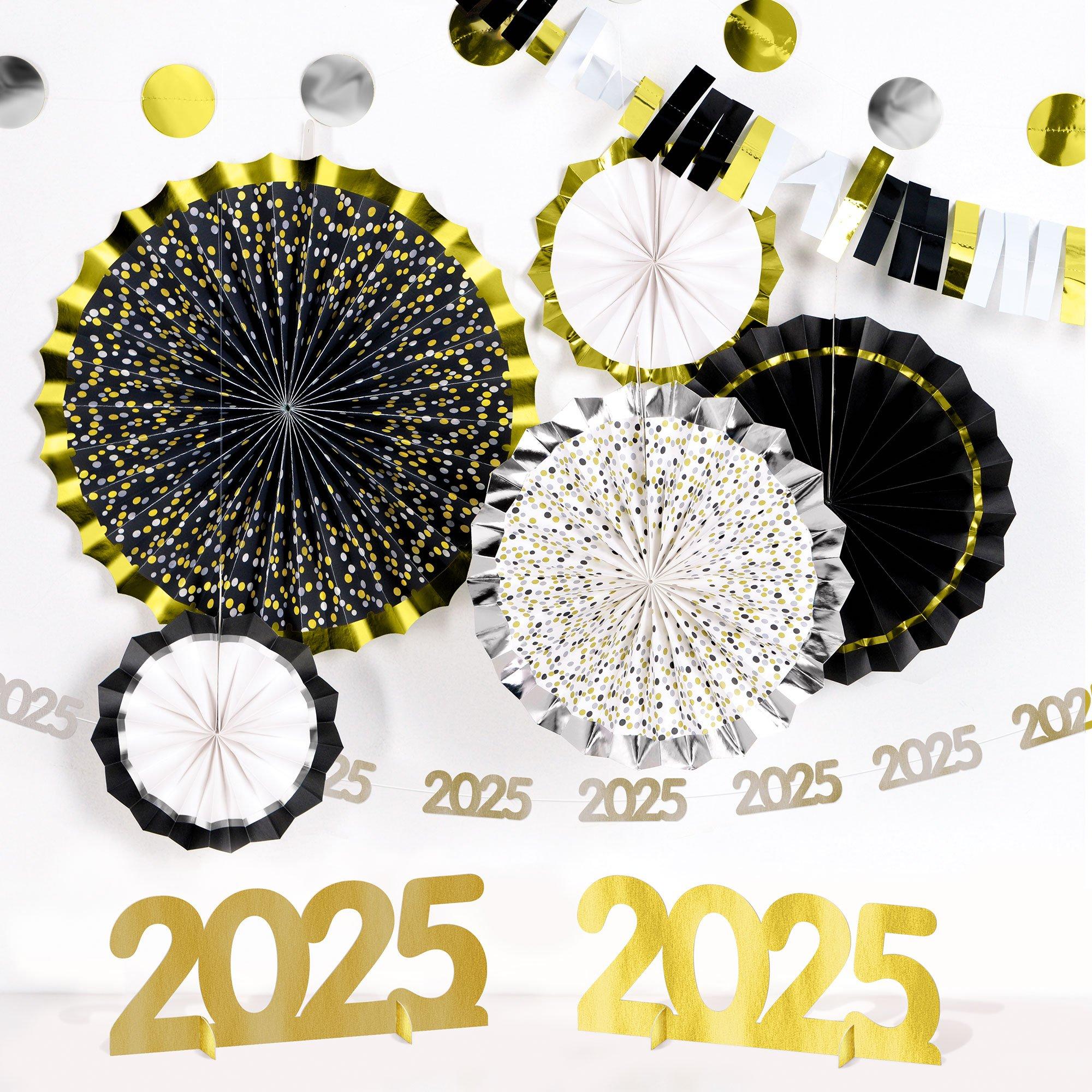 Black, Silver & Gold 2025 Room Decorating Kit, 10pc