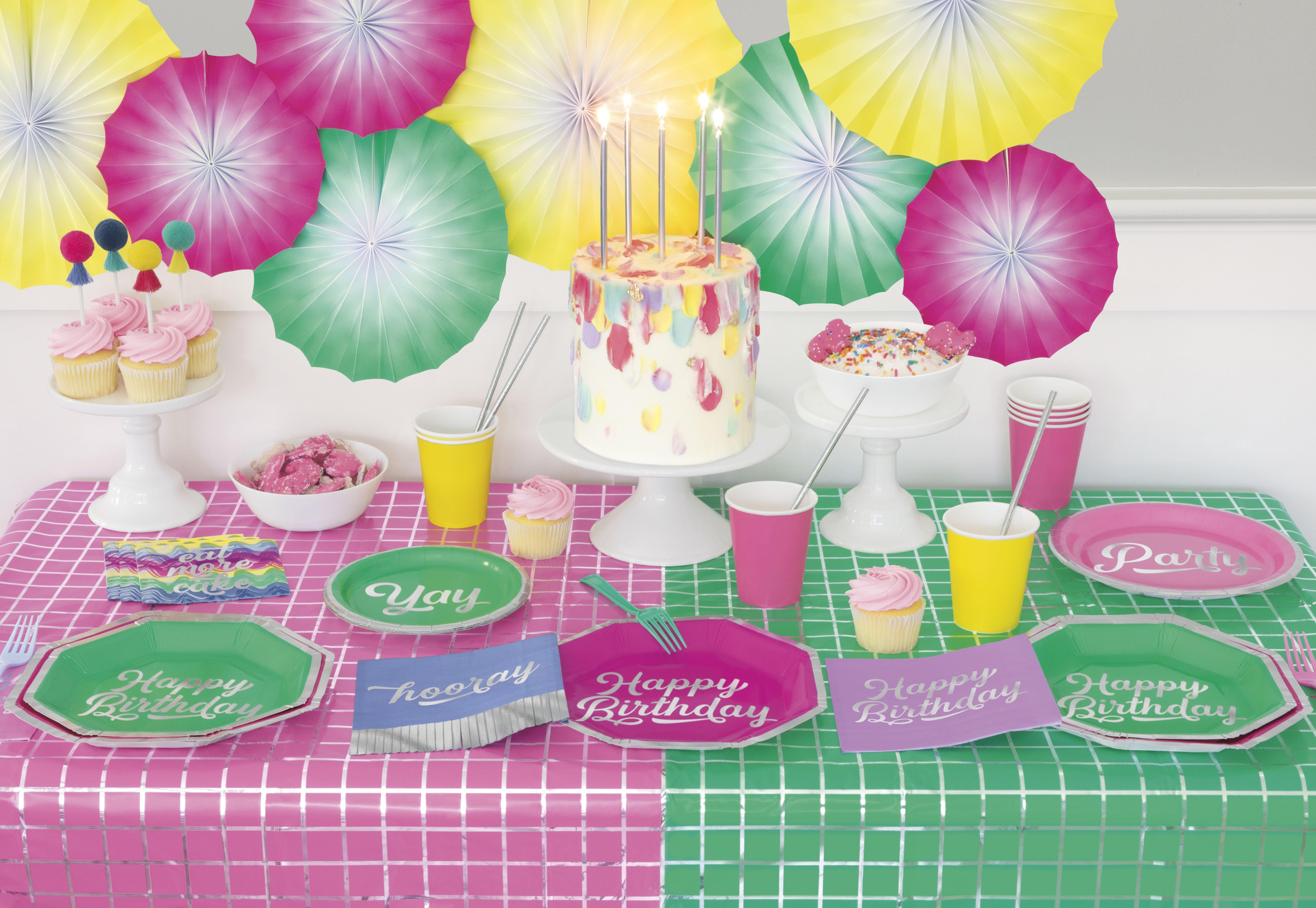 Metallic Bright Green Happy Birthday Paper Dinner Plates, 10in, 8ct