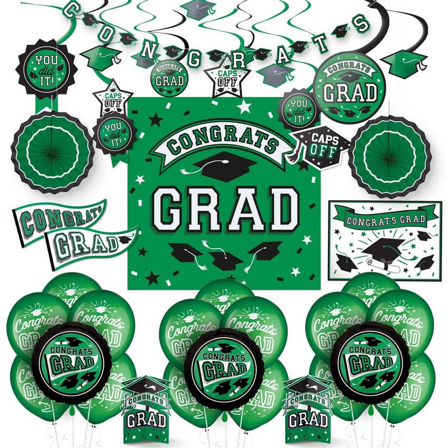 Green 2022 Congrats Grad Deluxe Graduation Decorating Kit
