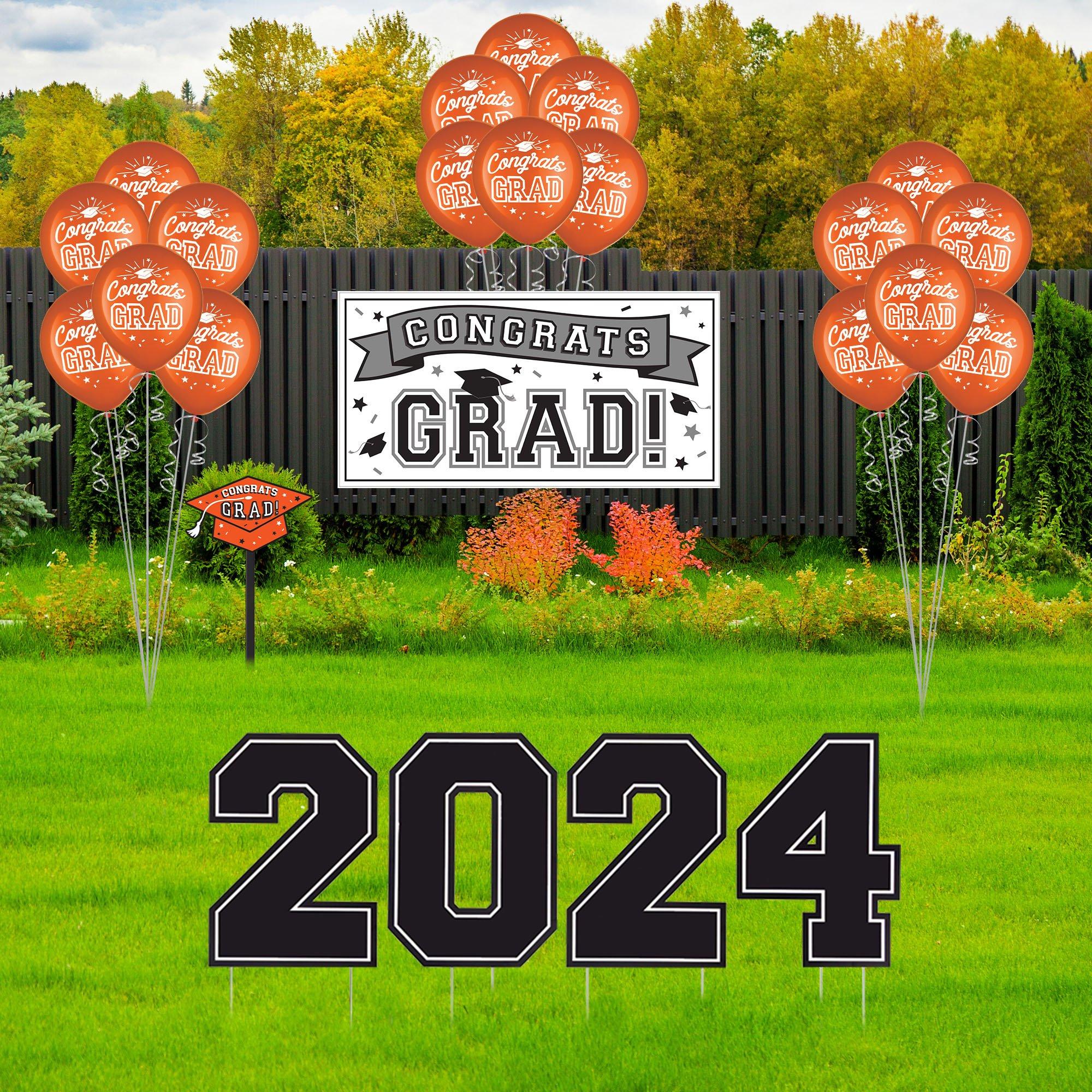 Orange Congrats Grad 2024 Outdoor Decorating Kit
