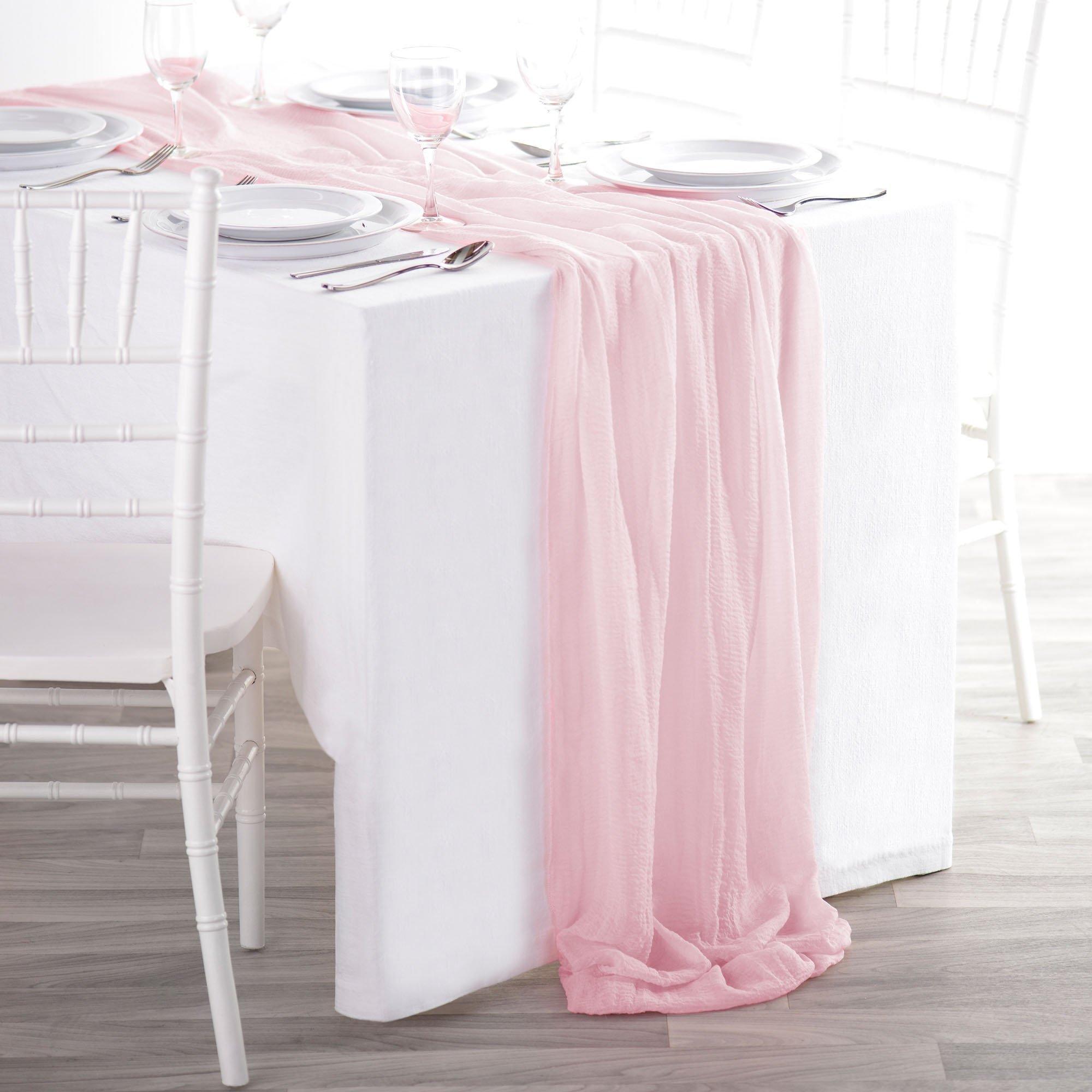 Table runner deals pink