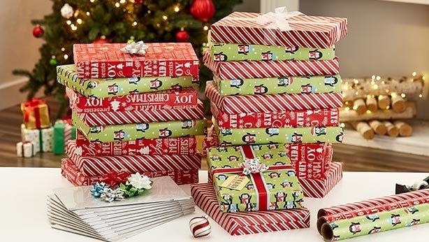 Christmas Gift Bags & Boxes
