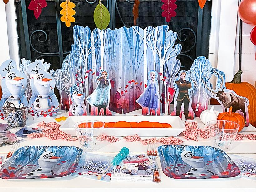 DISNEY FROZEN Scene Setter HAPPY BIRTHDAY party wall decor kit Anna Elsa  Olaf