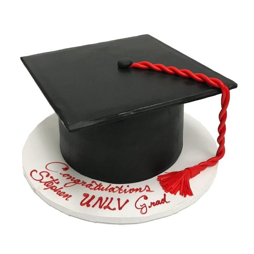 Caps Off Graduation Cake, 7in Round - Freed's Bakery