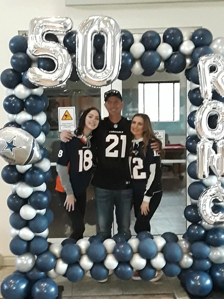 Vegas Valley Balloons & Events - Balloon Photo Frame