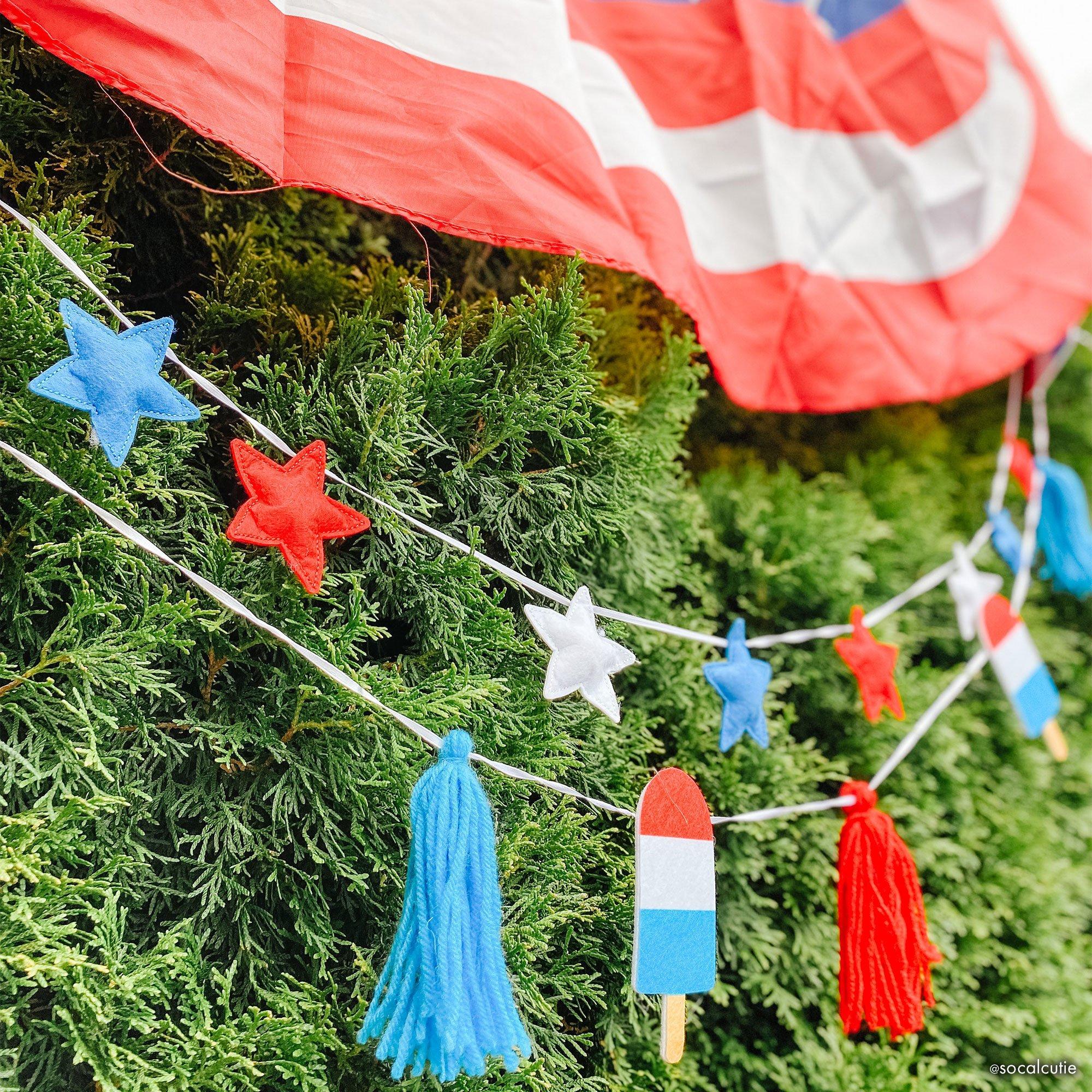 Patriotic Popsicles & Stars Felt Banner Set, 6.25ft, 2pc Party City