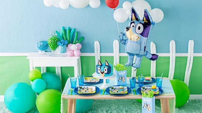 My baby's first birthday party was Bluey themed! He loved it and loves  Bluey! : r/bluey
