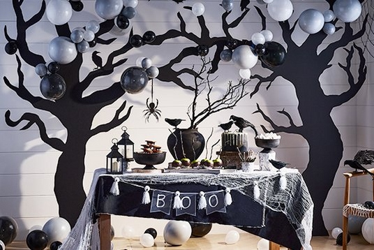 Haunted House Theme Halloween Decorations