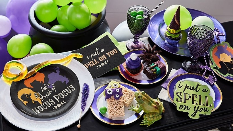 Halloween Party Supplies & Decorations