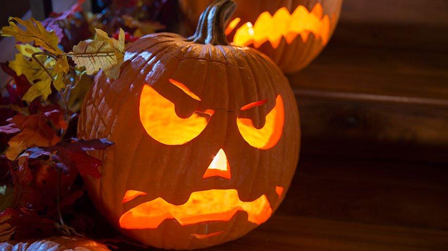 DIY Halloween Decorations Jack-O' Lantern