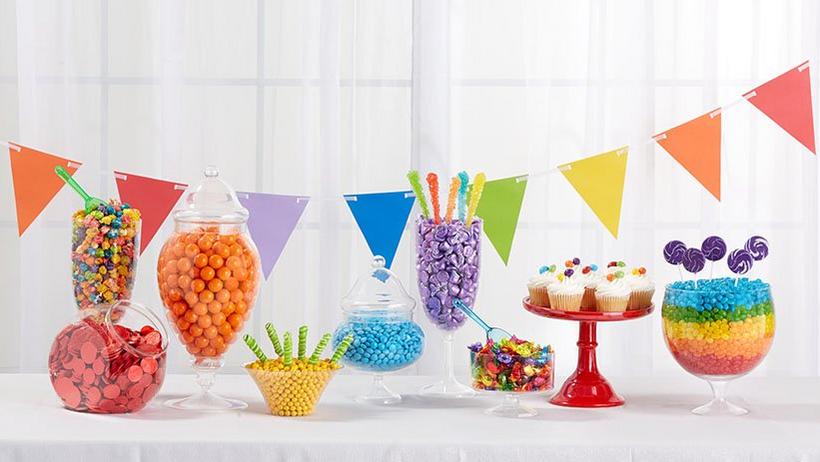 Rainbow Birthday Party, Rainbow Favor bags, Rainbow birthday favors, candy  bags, Candy Buffet, Birthday party, Sweets, Treats