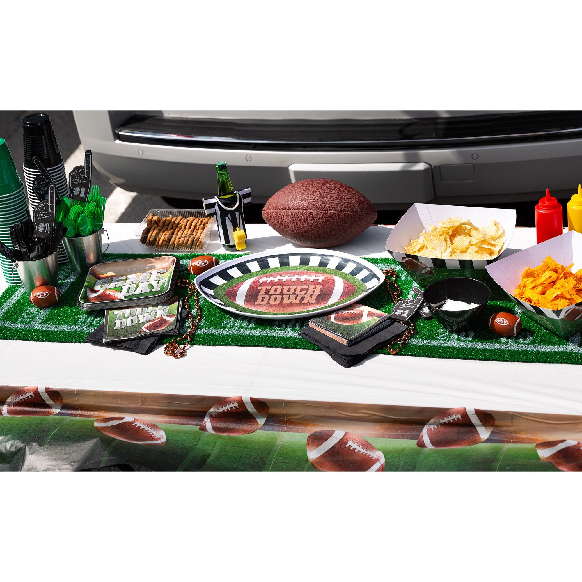 Beistle Game Day Football Lunch Plates - 8 pack