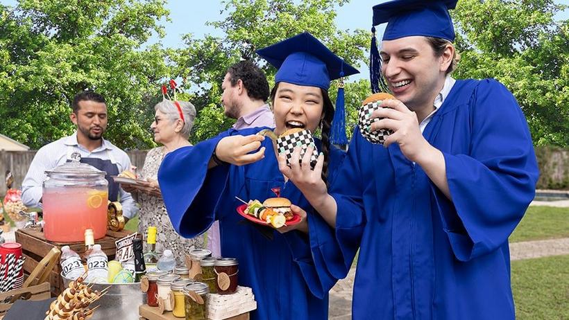 Food & Drink Guide for the Perfect Graduation Party