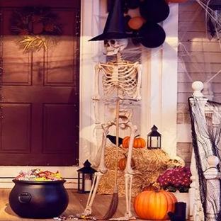 History of Halloween: Origins, Traditions, & More
