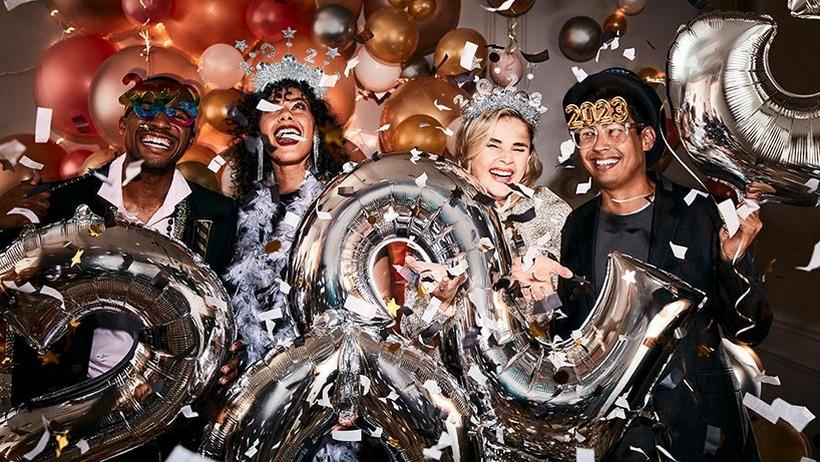New Year'S Eve Party Decorations & Supplies | Party City