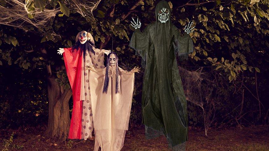 Outdoor Halloween Decoration Ideas Hanging Ghouls