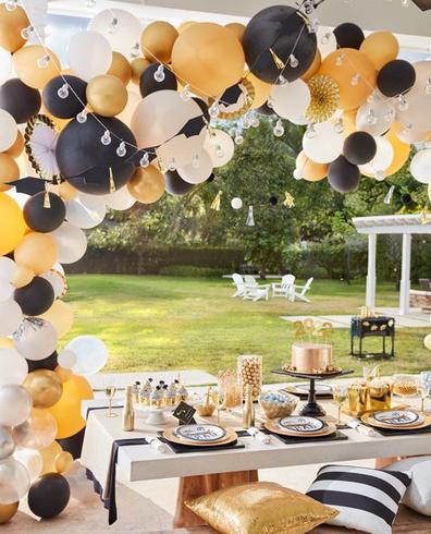 Backyard Graduation Balloon Arch Decor Kit