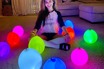 A bunch of Illooms illuminated balloons.