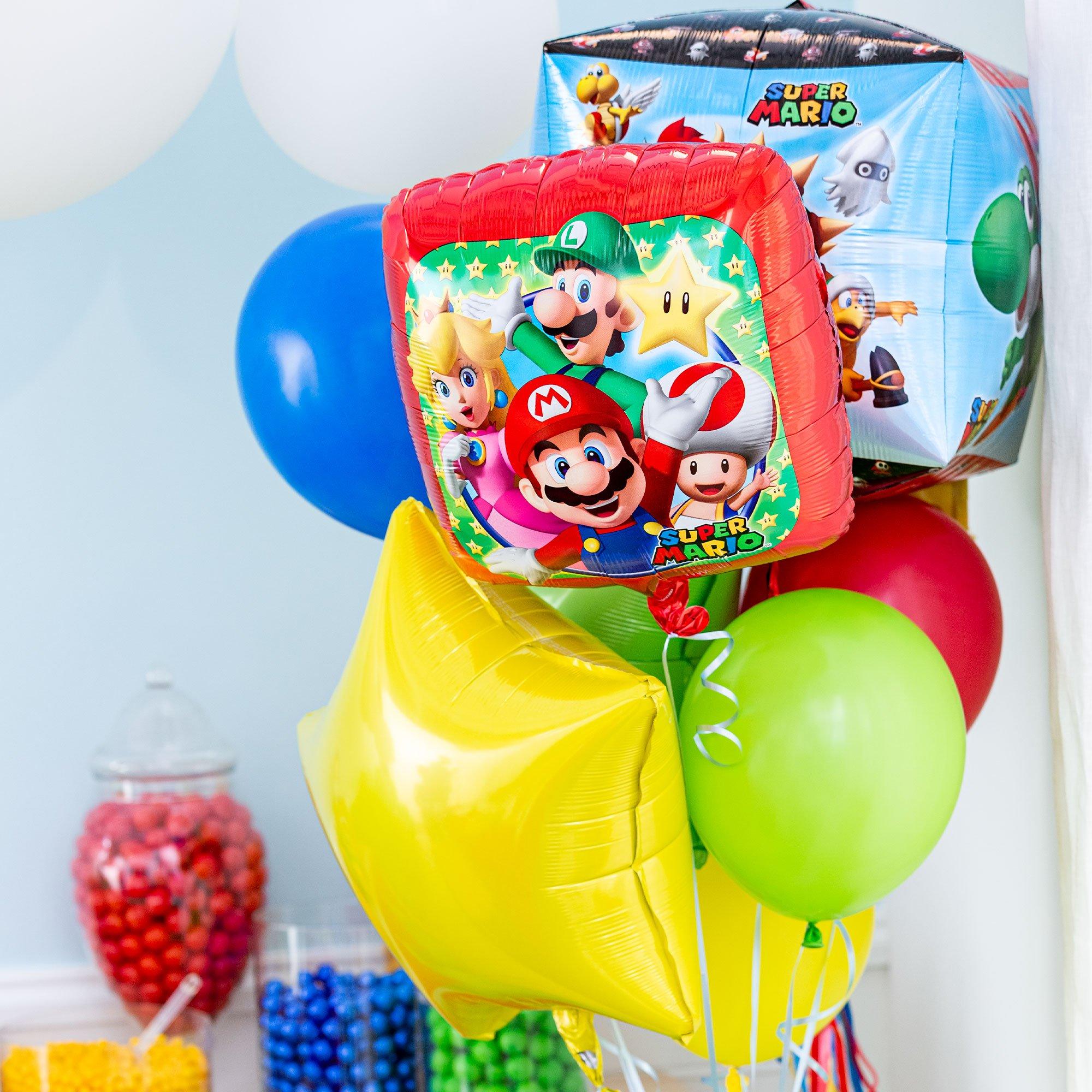 Super Mario Balloon 17in x 17in | Party City