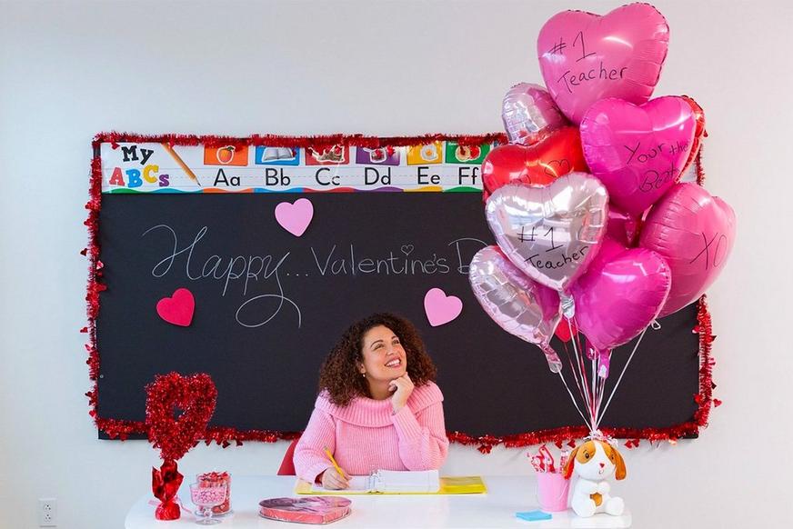 Celebrate Valentine’s Day With Heart-Shaped Balloons