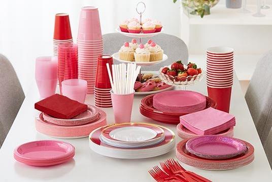 Valentine's Tableware