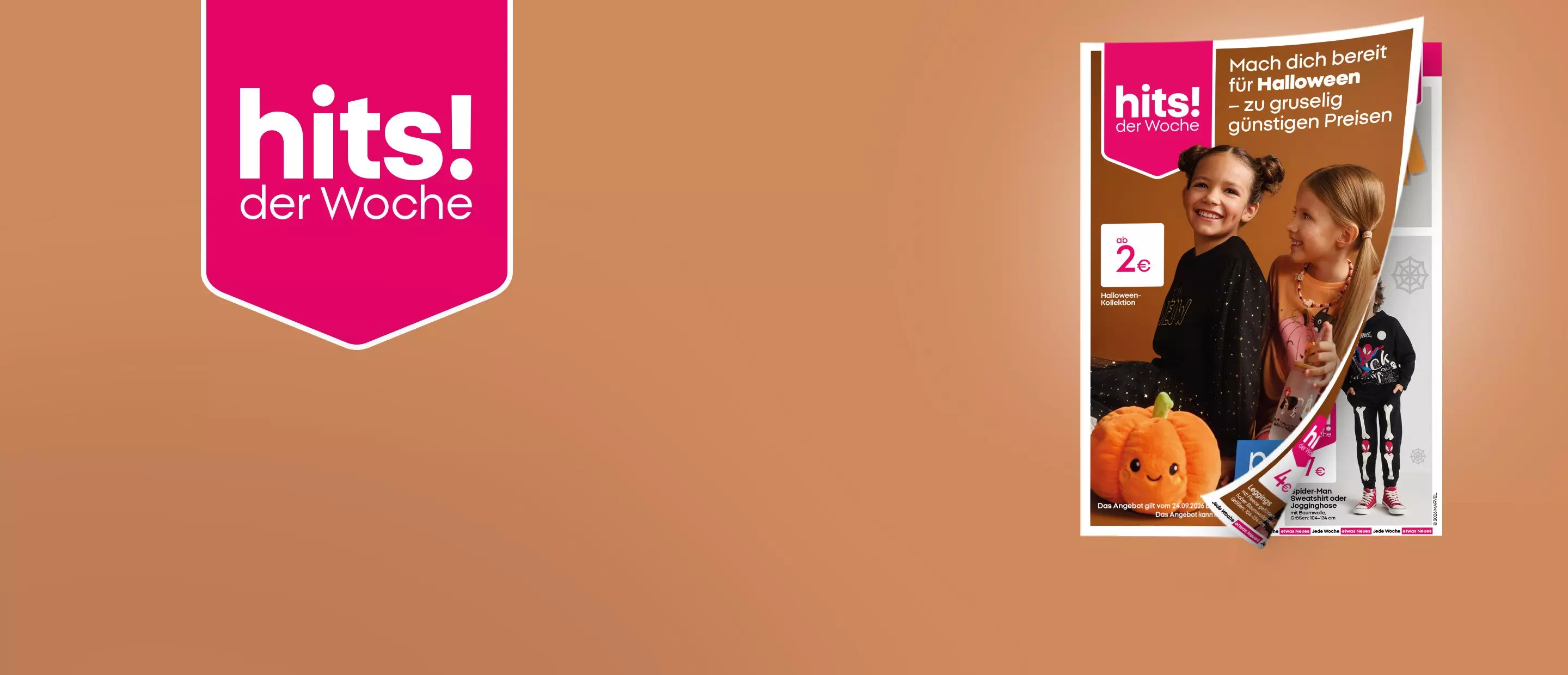 Pepco hits! der Woche - Zwei Kinder in Halloween-Kostümen mit Kürbis-Plüschtier, Angebote ab 2€.