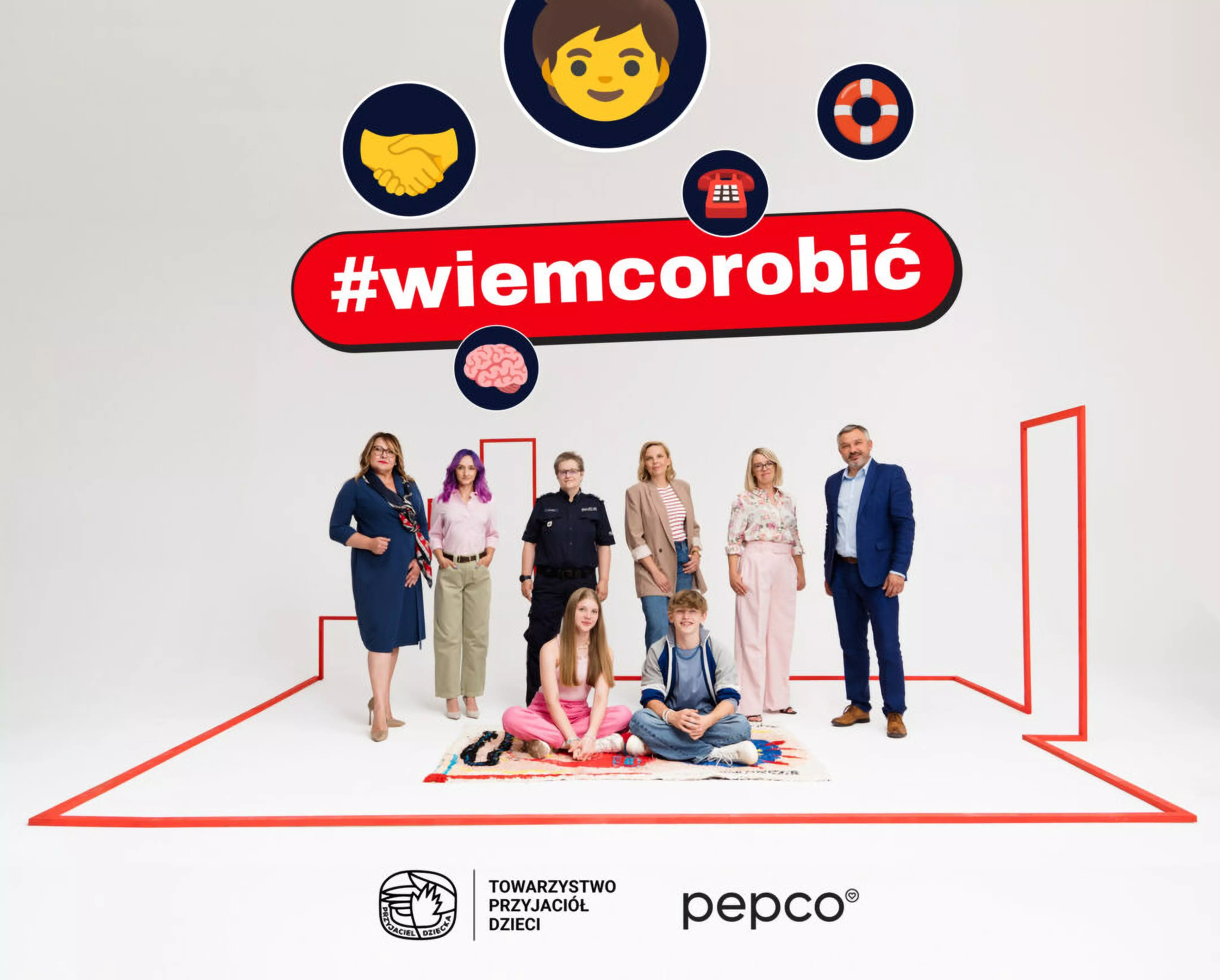 Pepco campaign image featuring a group of people standing beneath a red #wiemcorobić hashtag with icons for support services above them.