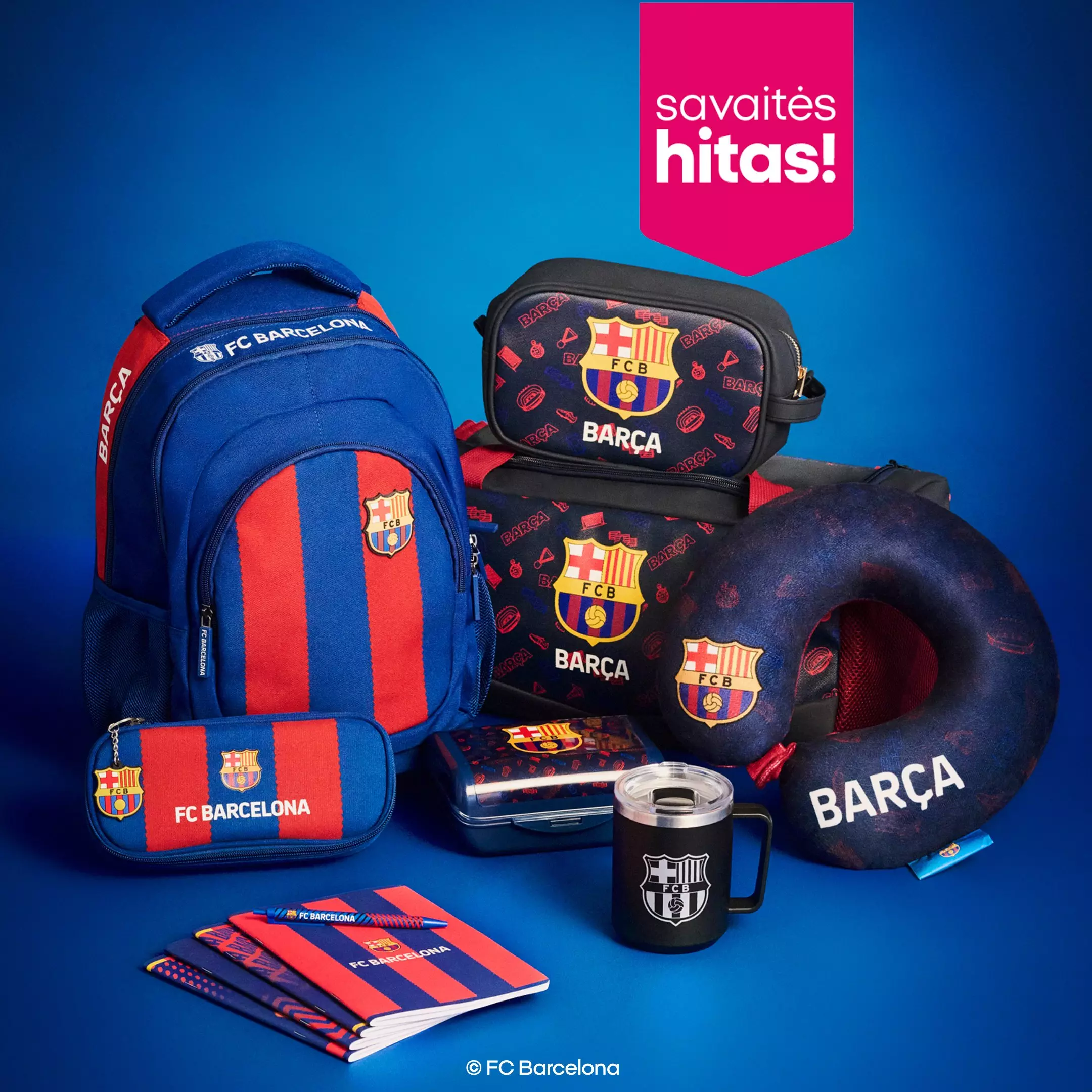 Pepco FC Barcelona mokyklinių reikmenų rinkinys su kuprine, penalas, kelionine pagalve ir termininiu puodeliu.