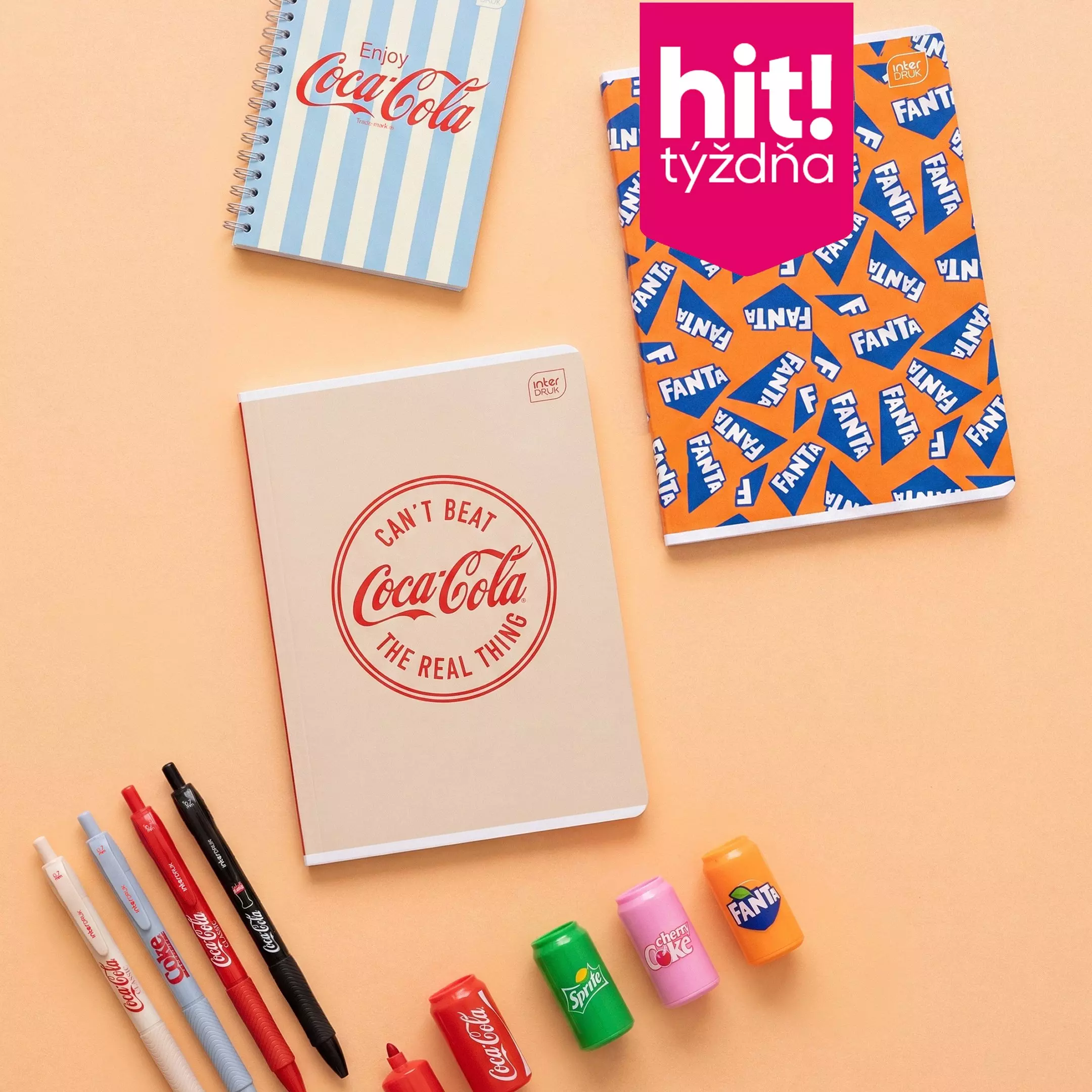 Pepco zošity a perá s motívmi Coca-Cola a Fanta pre školské potreby.