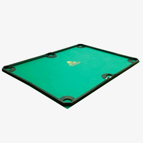 Pool Table Putting Game
