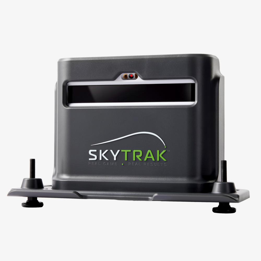 SkyTrak+ Golf Simulator Practice Net Studio