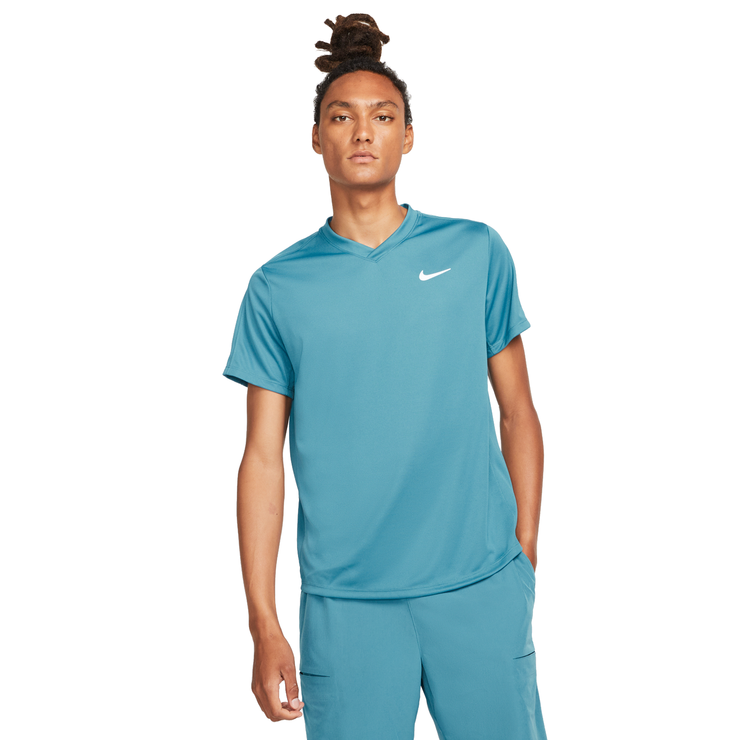 NikeCourt Dri-FIT V-Neck Victory Men's Tennis Shirt