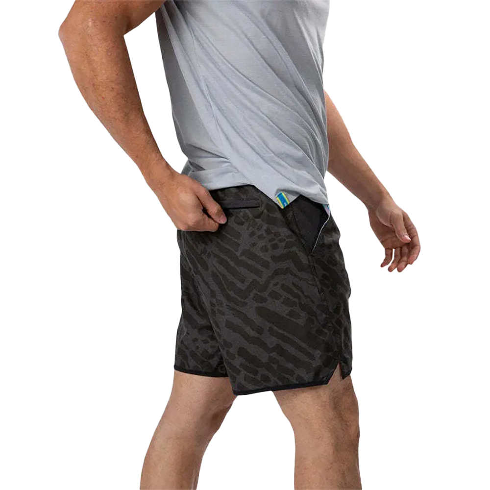 The Hidden Pines Men's 7" Golf Shorts