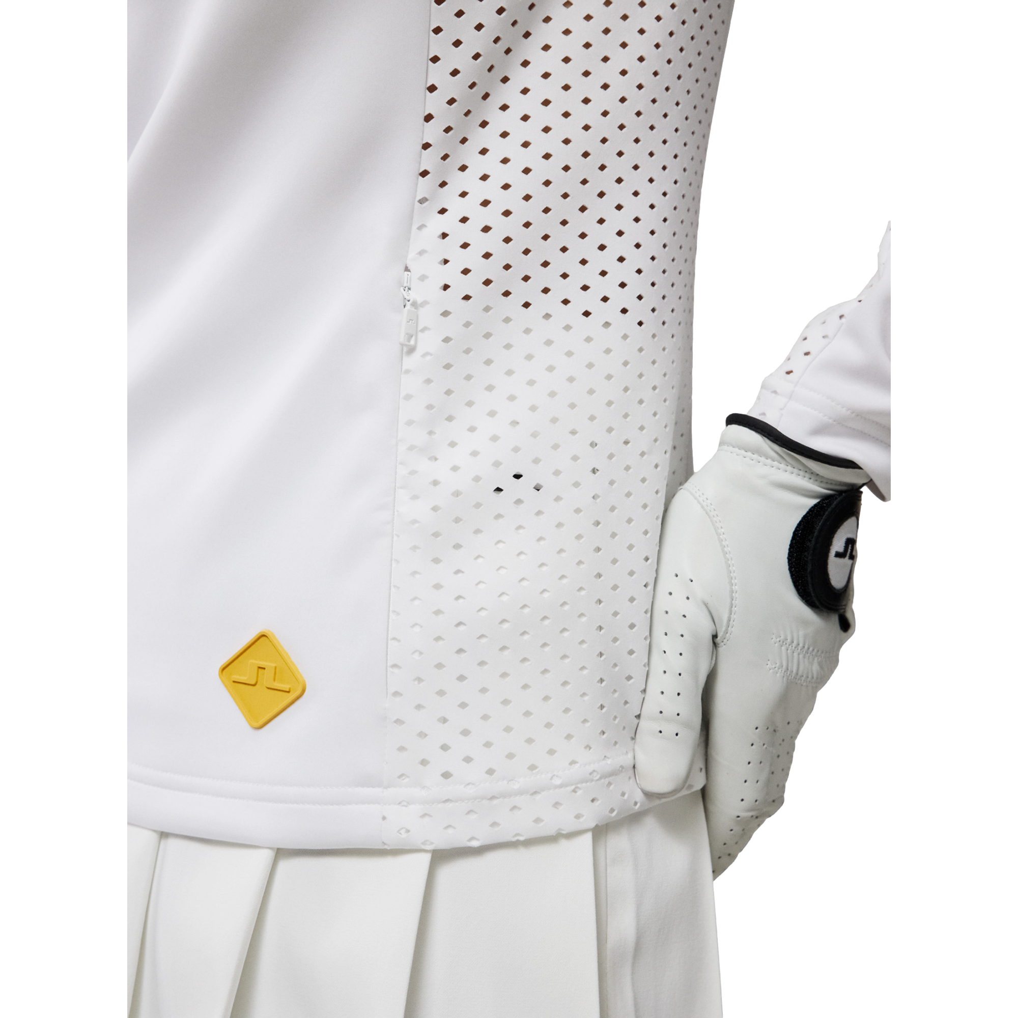 Betty Mesh Mid Layer Quarter Zip Pull Over