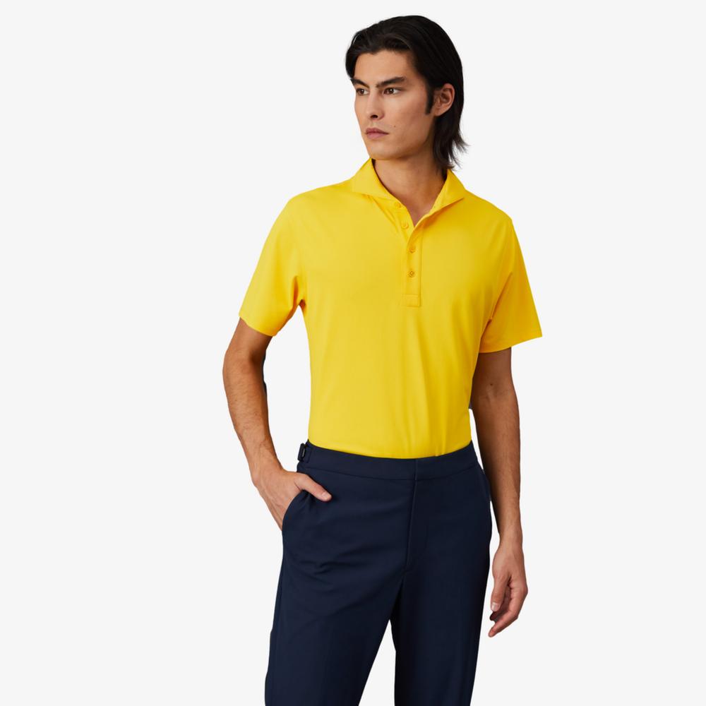 Essential Modern Spread Collar Tech Piqué Slim Fit Polo