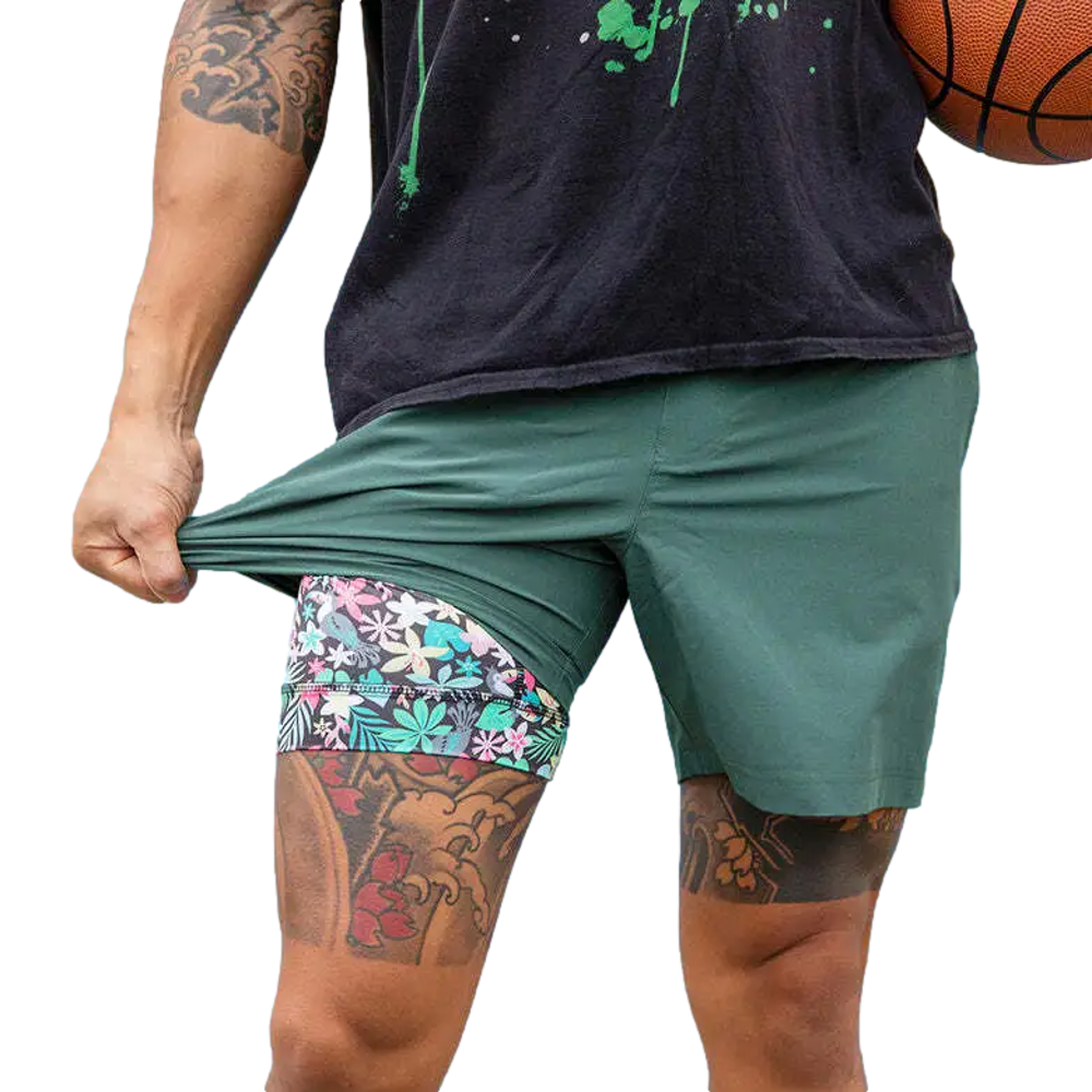 The Greeneries Men's 5.5" Golf Shorts