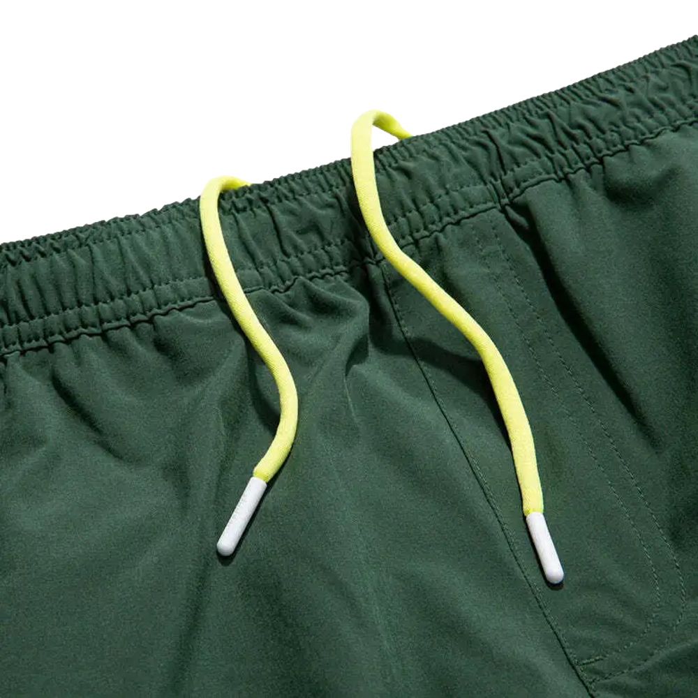 The Greeneries Men's 5.5" Golf Shorts