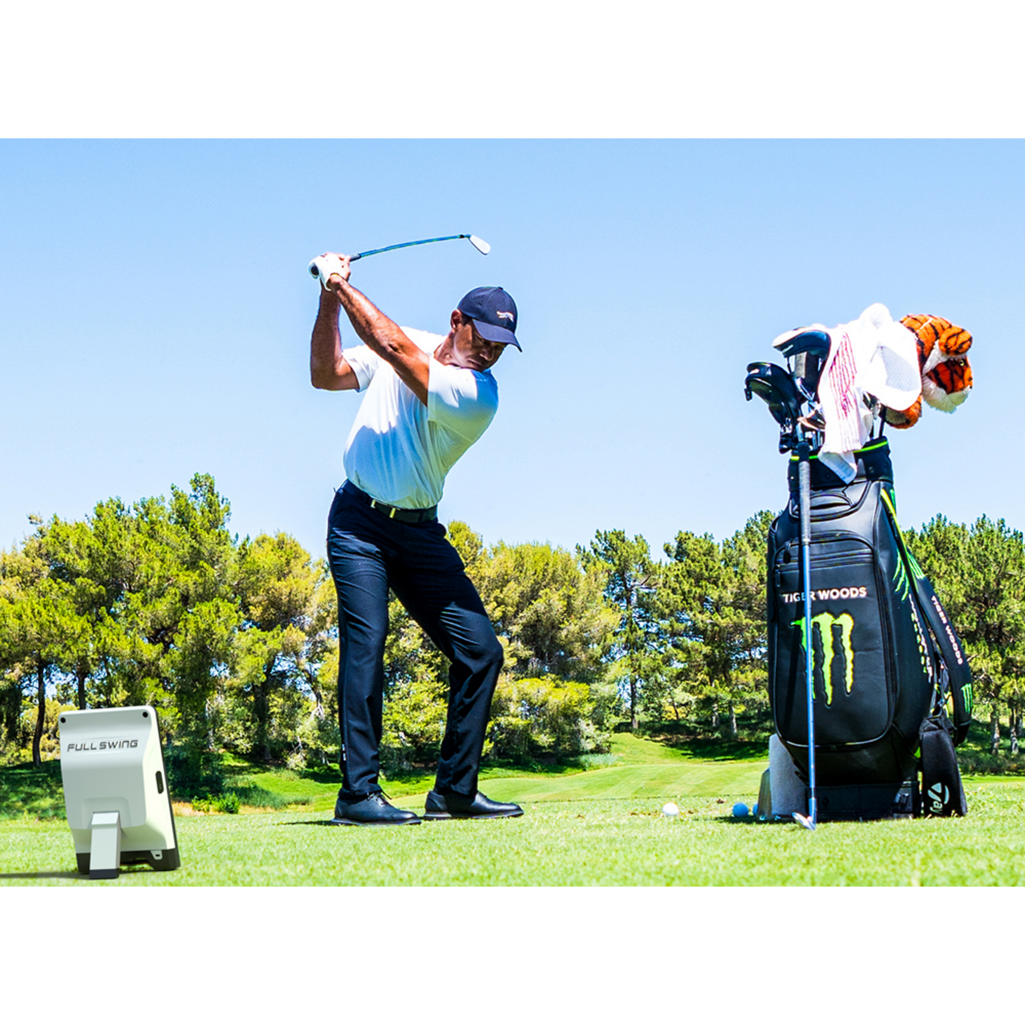 KIT Launch Monitor + Full Swing Software