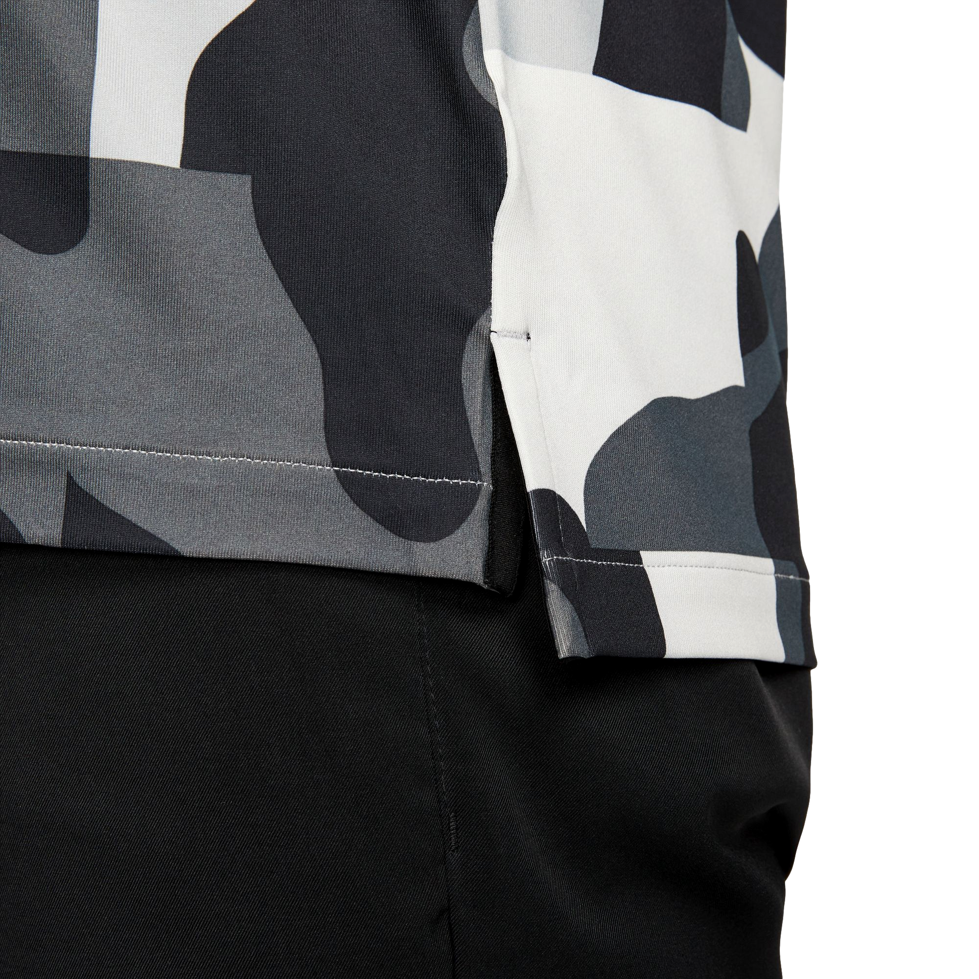 Dri-FIT Tour Men's Camo Short Sleeve Golf Polo Shirt