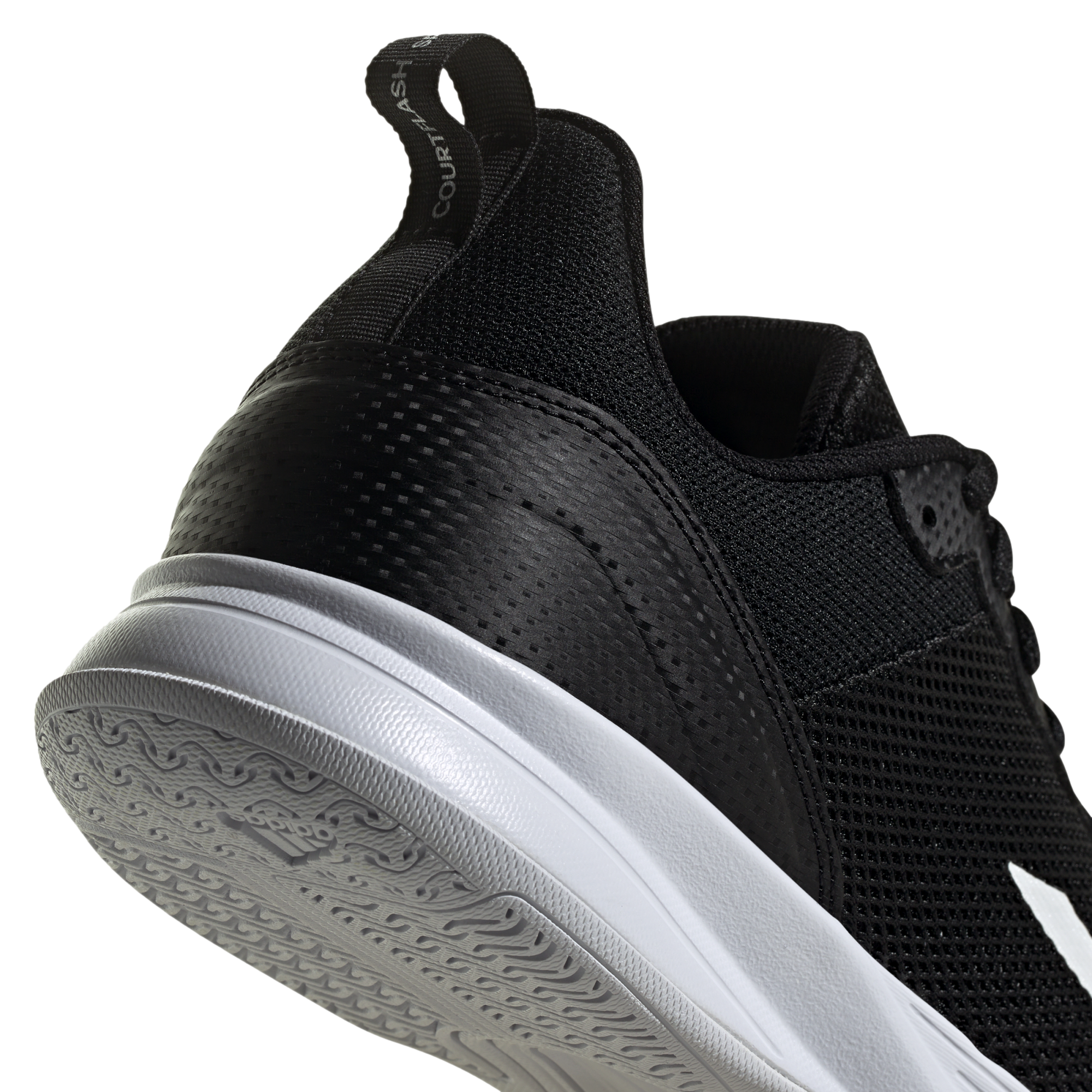 Courtflash Men's Tennis Shoe